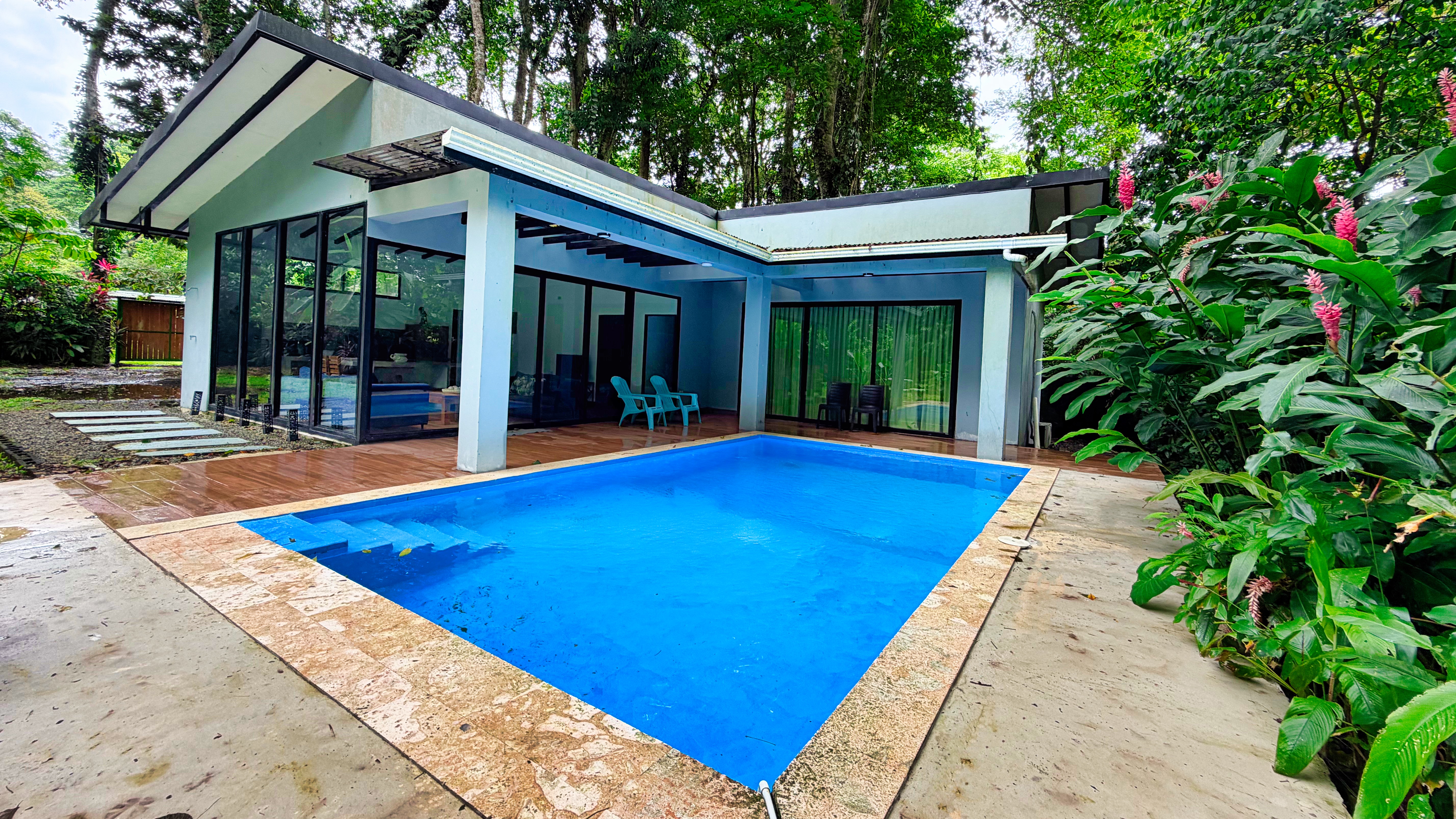 2 bed Single Family Homes For Sale in Puerto Viejo, Limón - thumb 1