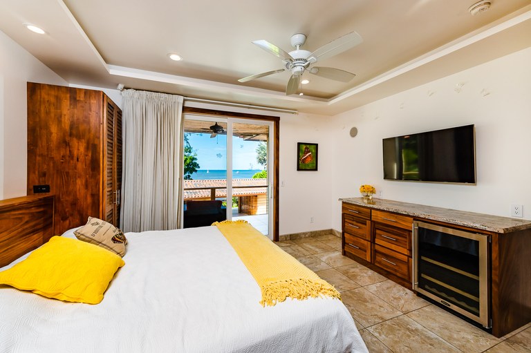 5 bed Single Family Homes For Sale in Playa Potrero, Guanacaste - thumb 12
