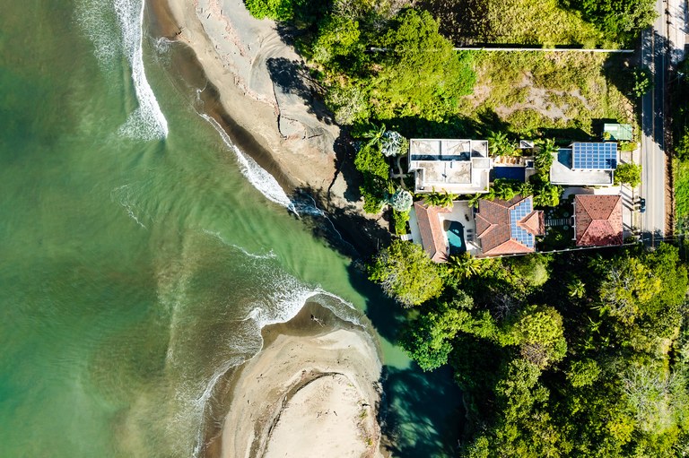5 bed Single Family Homes For Sale in Playa Potrero, Guanacaste - thumb 19
