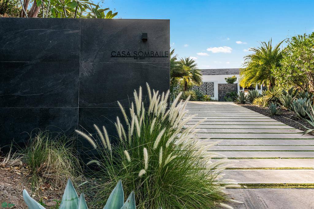 5 bed Single Family Homes For Sale in Playa Flamingo, Guanacaste - thumb 23