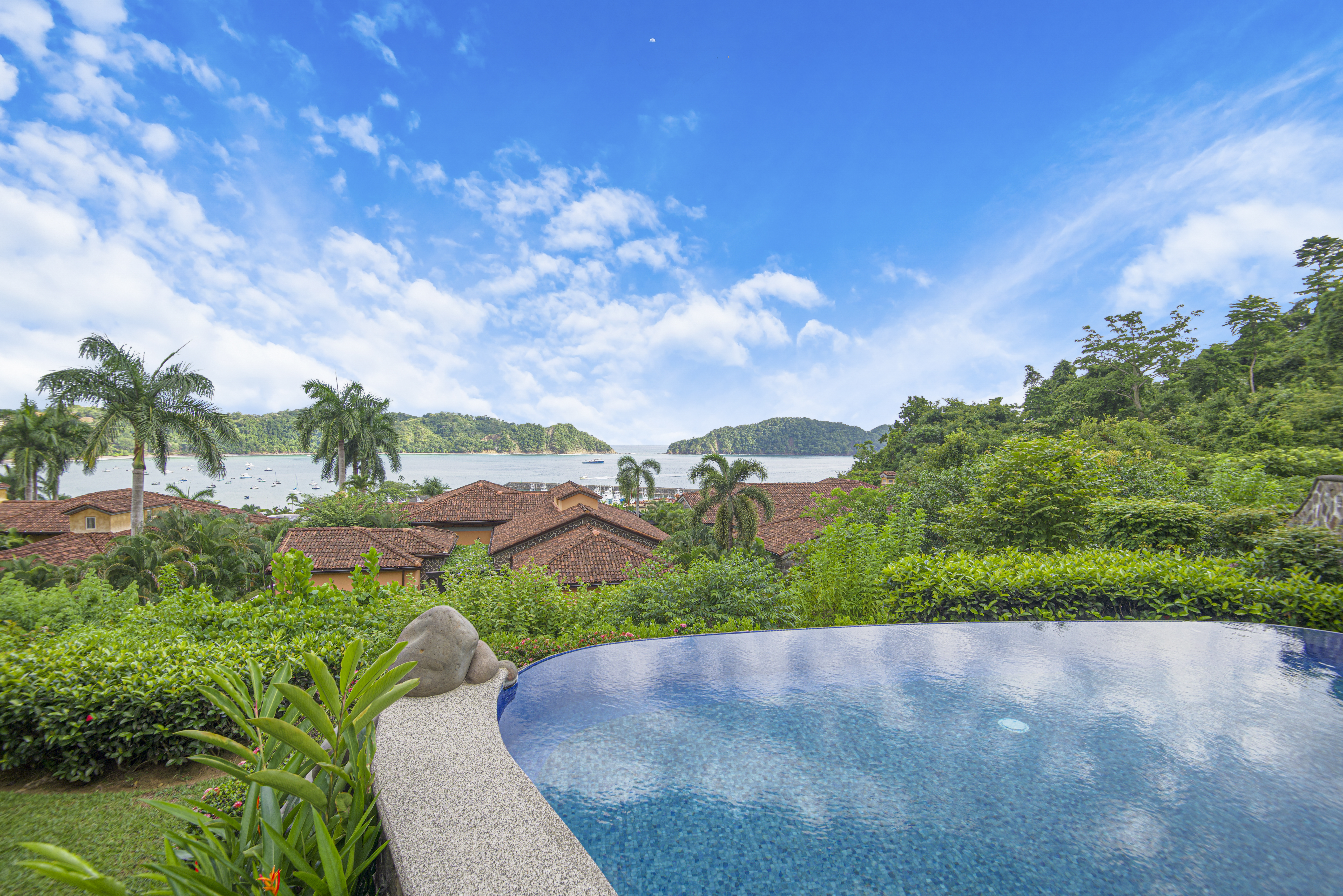 4 bed Condo For Sale in Los Suenos, Puntarenas - thumb 2