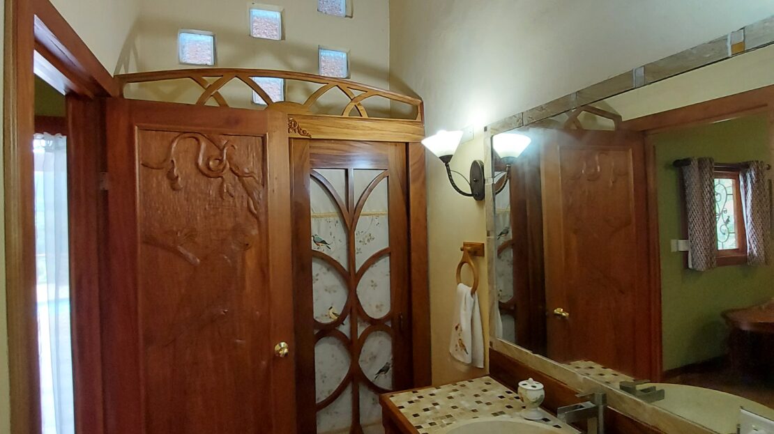 3 bed Single Family Homes For Sale in Herradura, Puntarenas - thumb 11