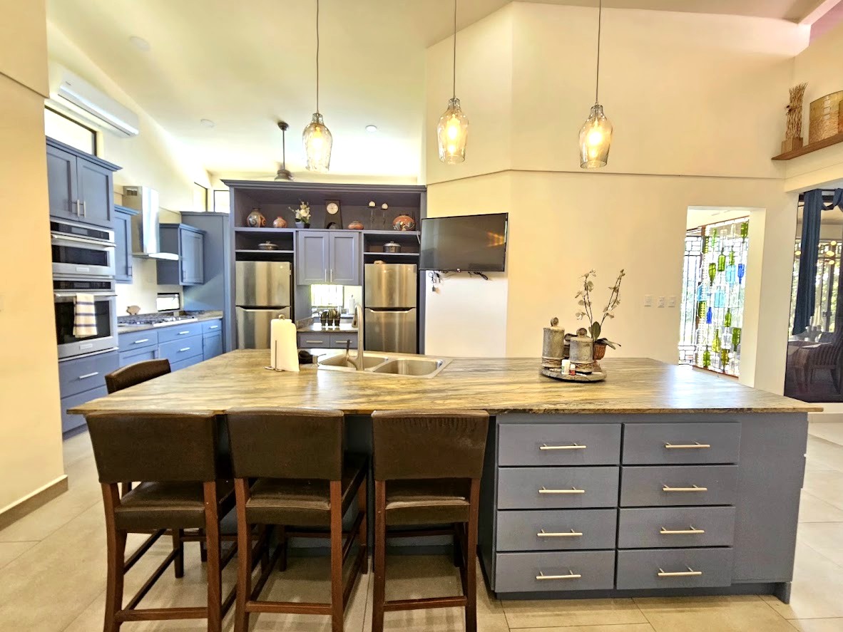 3 bed Single Family Homes For Sale in Atenas, Alajuela - thumb 6