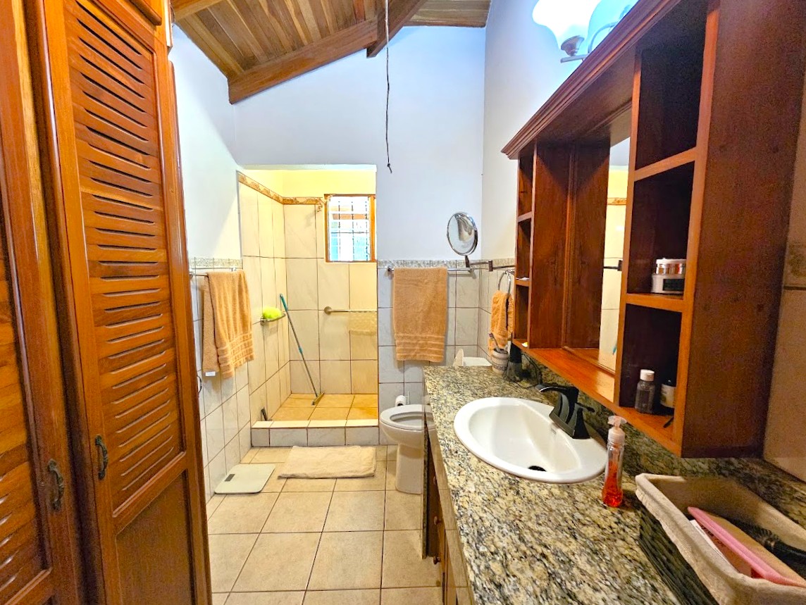 2 bed Single Family Homes For Sale in Atenas, Alajuela - thumb 13