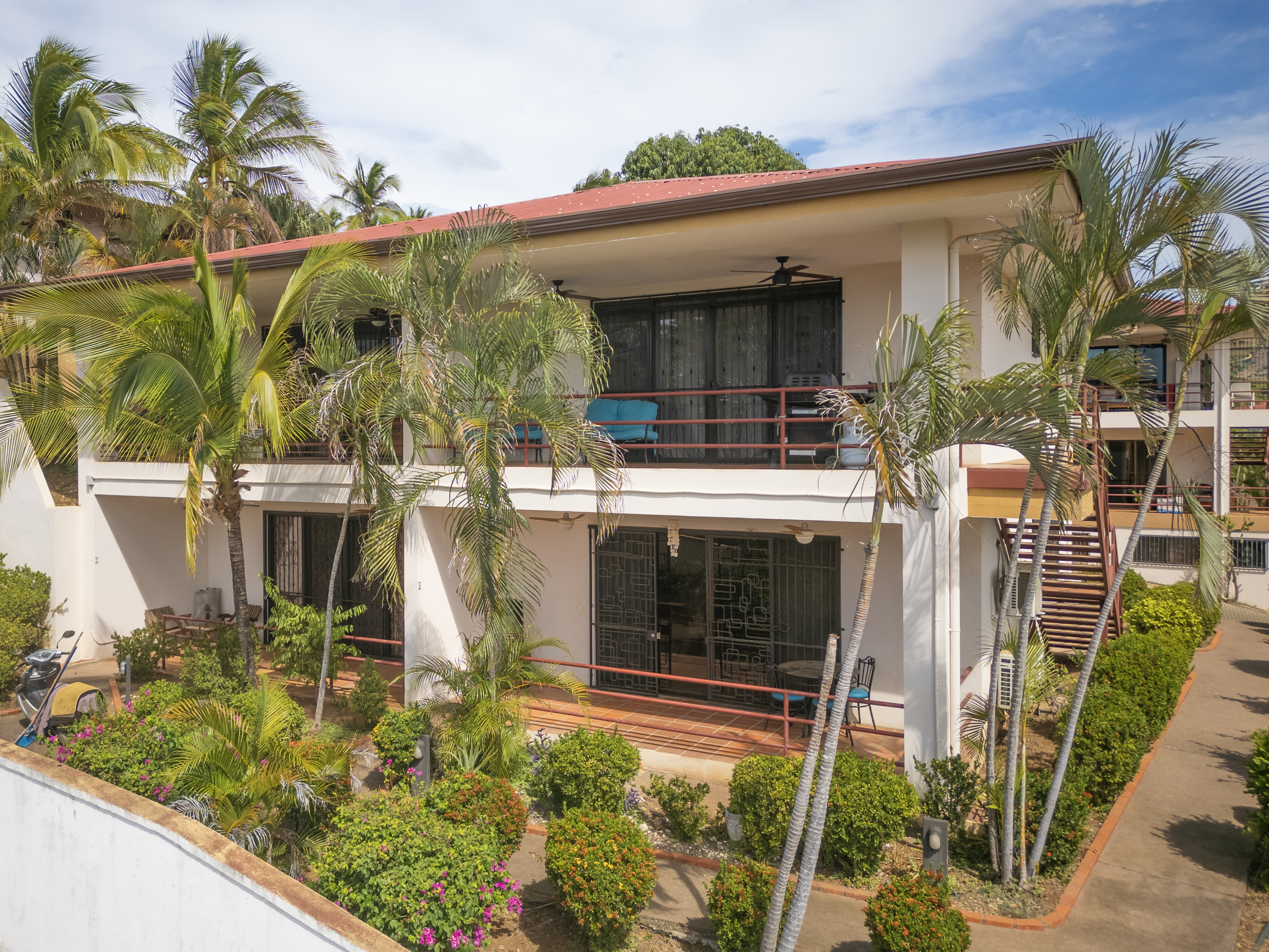 2 bed Condo For Sale in Playas Del Coco, Guanacaste - thumb 1