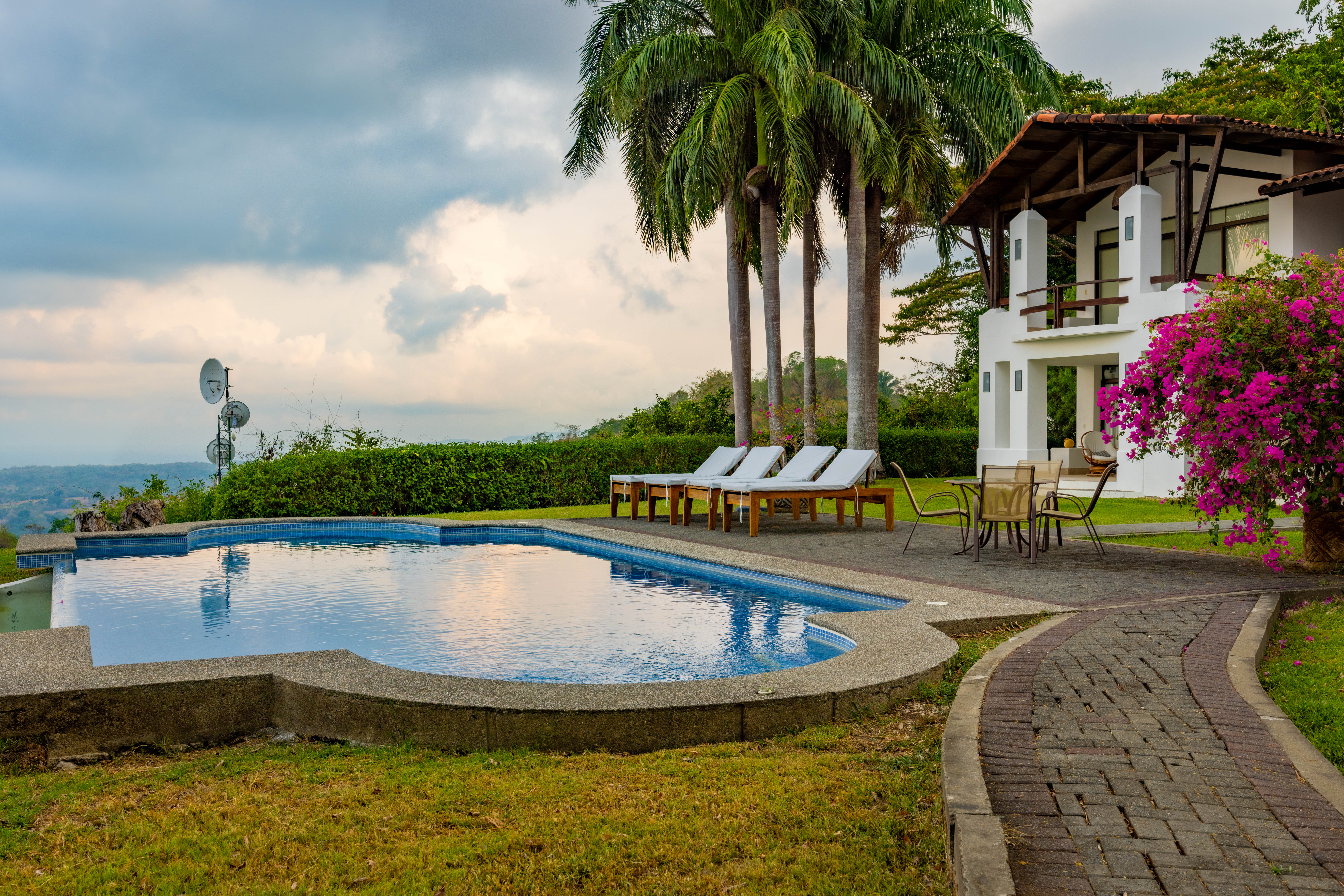5 bed Single Family Homes For Sale in Tambor, Puntarenas - thumb 7
