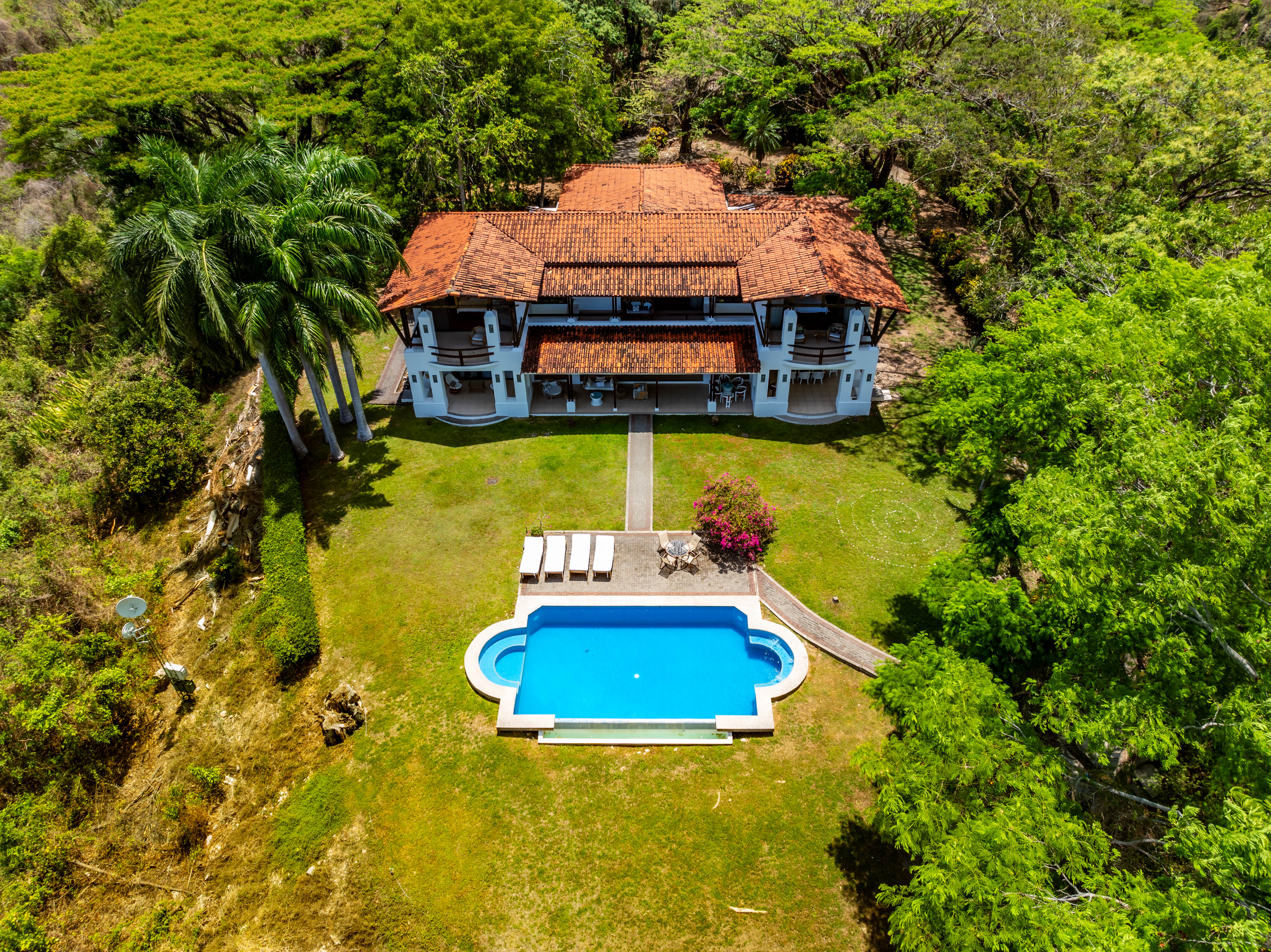 5 bed Single Family Homes For Sale in Tambor, Puntarenas - thumb 2
