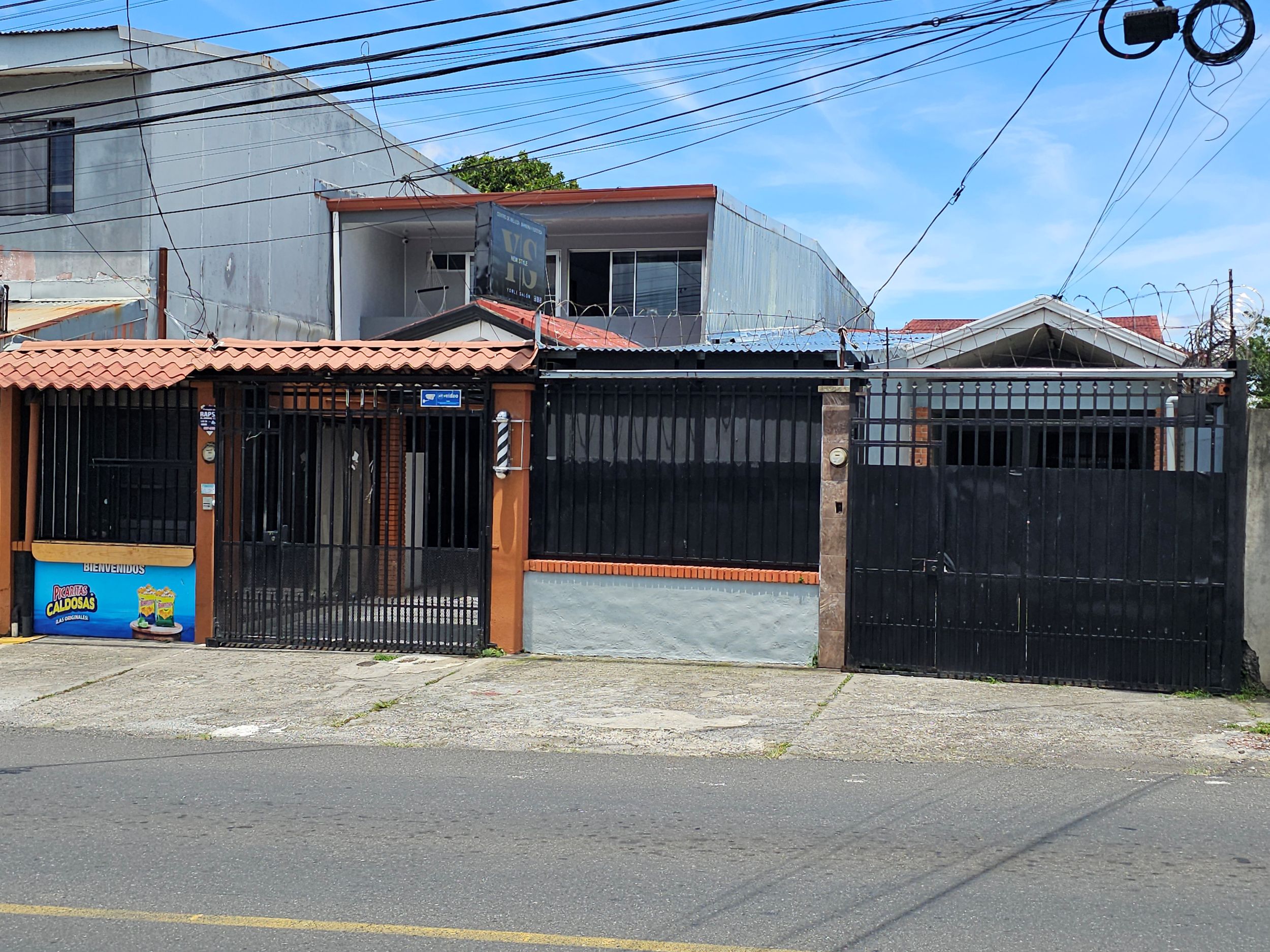 5 bed Commercial For Sale in Santo Domingo, Heredia - thumb 1