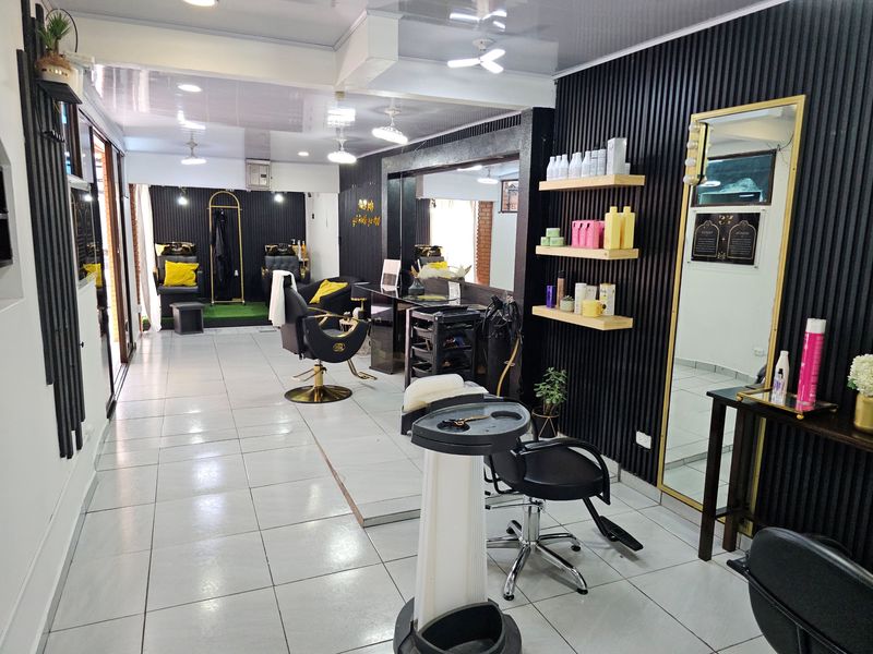5 bed Commercial For Sale in Santo Domingo, Heredia - photo 3