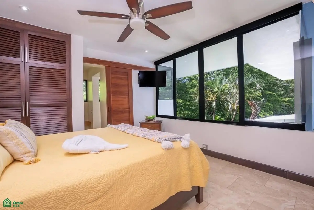 5 bed Single Family Homes For Sale in Ocotal, Guanacaste - thumb 25
