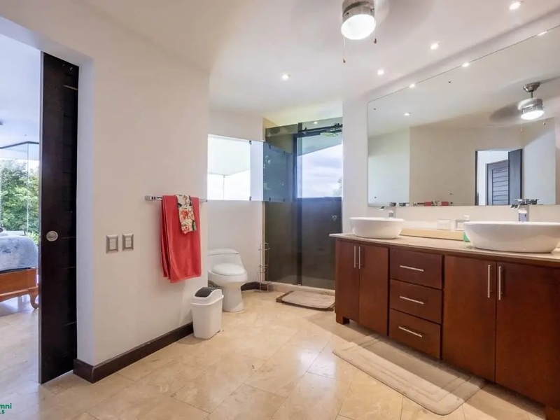 5 bed Single Family Homes For Sale in Ocotal, Guanacaste - photo 26
