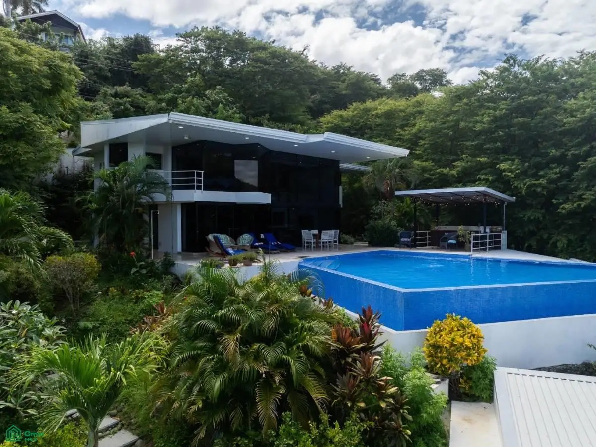 5 bed Single Family Homes For Sale in Ocotal, Guanacaste - thumb 2