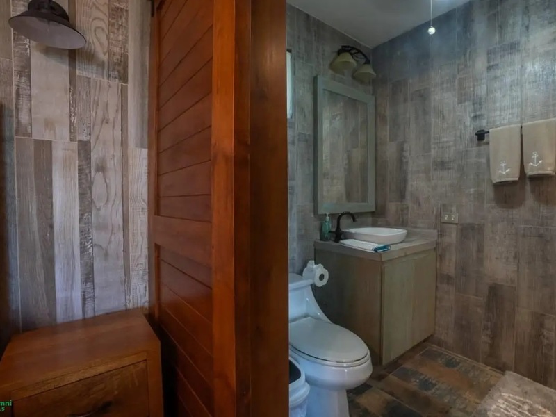 5 bed Single Family Homes For Sale in Ocotal, Guanacaste - photo 24