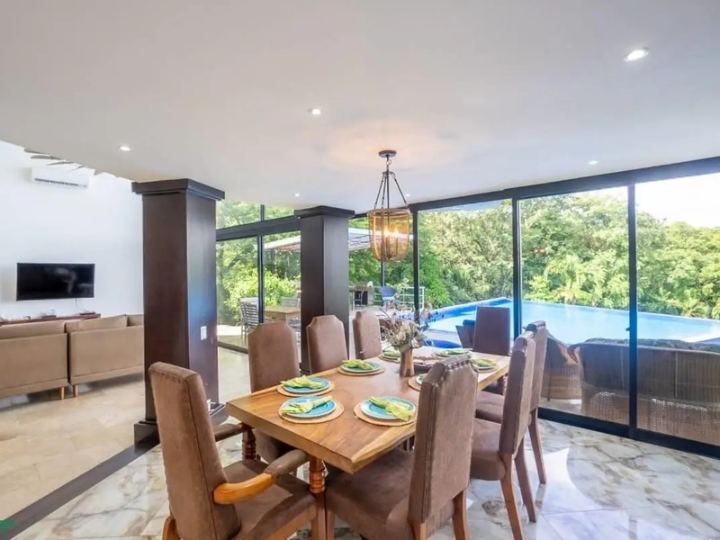 5 bed Single Family Homes For Sale in Ocotal, Guanacaste - photo 5