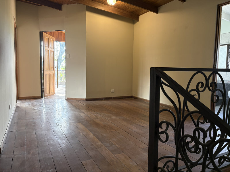 5 bed Single Family Homes For Sale in Santa Ana, San Jose - thumb 12