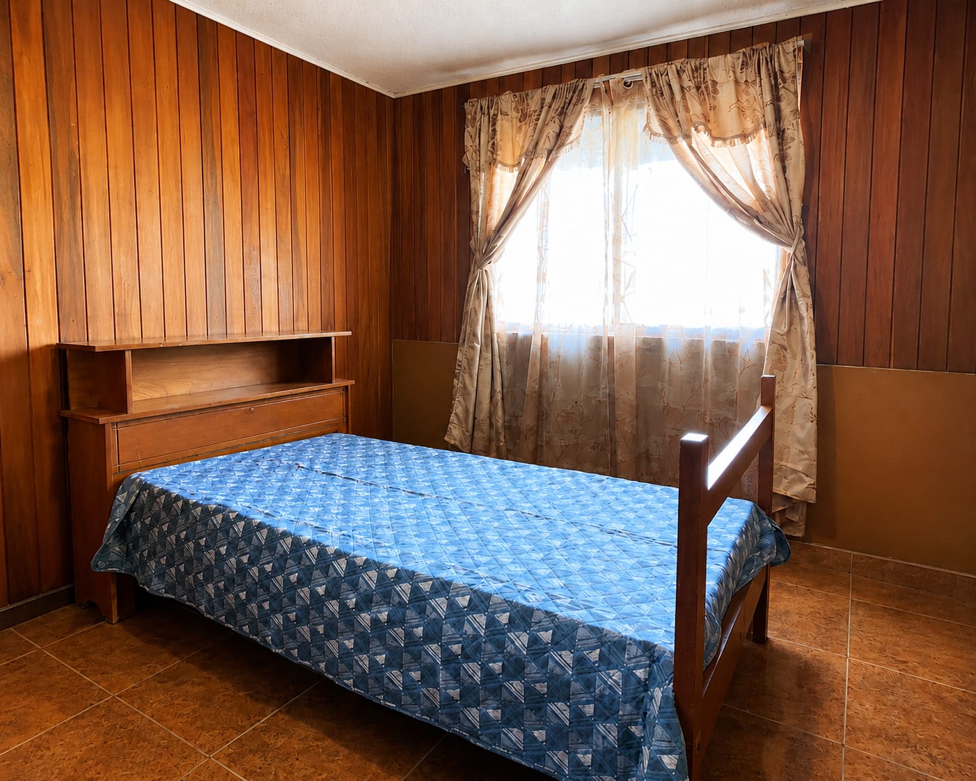 4 bed Single Family Homes For Sale in La Uruca, San Jose - thumb 12