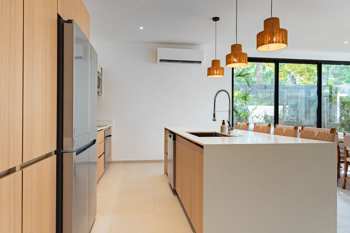 4 bed Single Family Homes For Sale in Playa Grande, Guanacaste - thumb 9