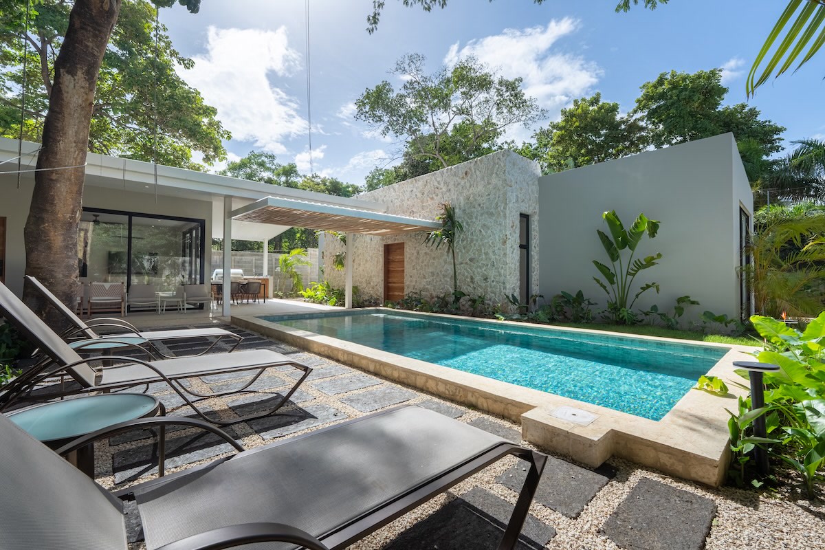 4 bed Single Family Homes For Sale in Playa Grande, Guanacaste - thumb 26