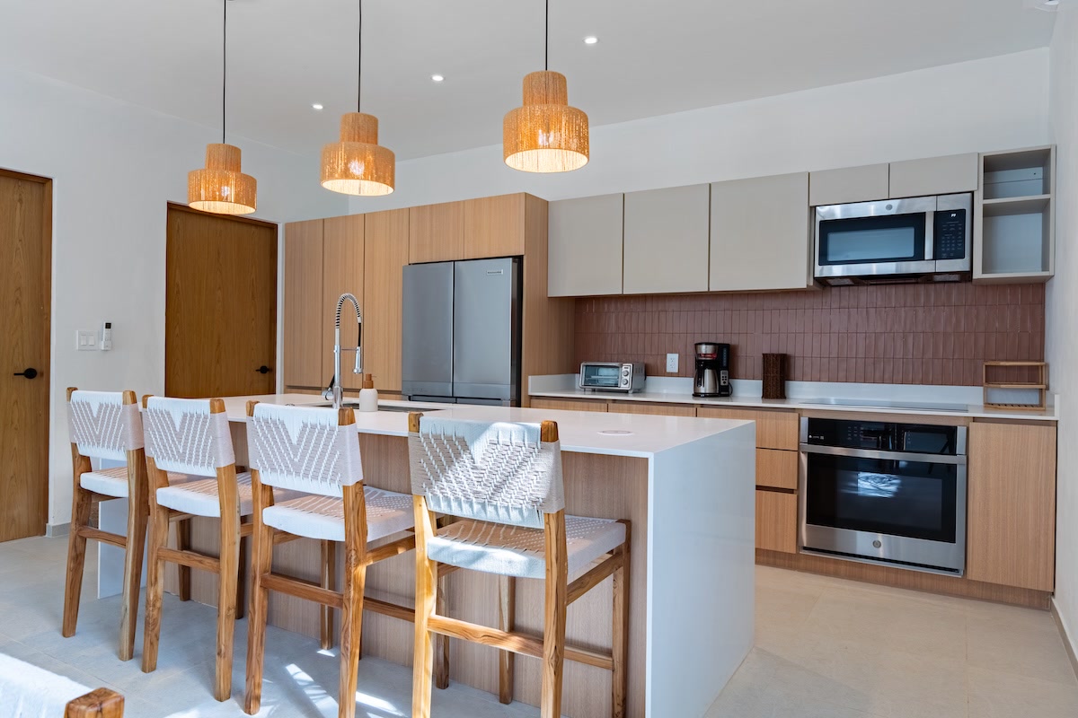 4 bed Single Family Homes For Sale in Playa Grande, Guanacaste - thumb 6