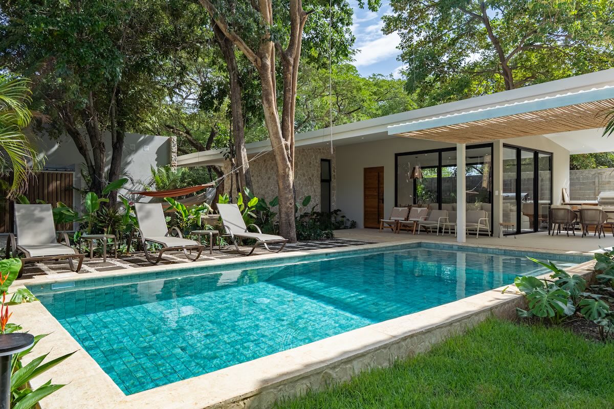 4 bed Single Family Homes For Sale in Playa Grande, Guanacaste - thumb 22