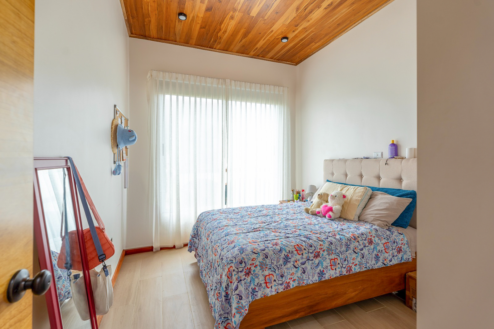 4 bed Single Family Homes For Sale in Grecia, Alajuela - thumb 8