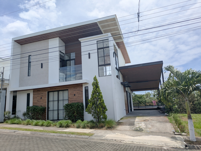 3 bed Single Family Homes For Sale in Grecia, Alajuela - 1
