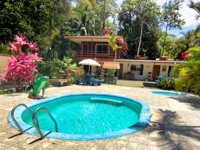 12 bed Hotel / Leisure For Sale in Cahuita, Limón - 1