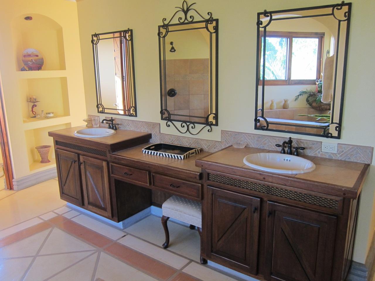 3 bed Single Family Homes For Sale in Dominical, Puntarenas - thumb 18