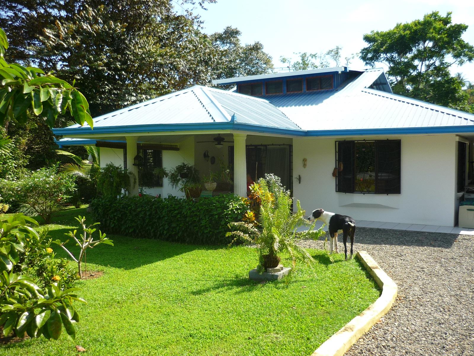 3 bed Single Family Homes For Sale in Ojochal, Puntarenas - thumb 4