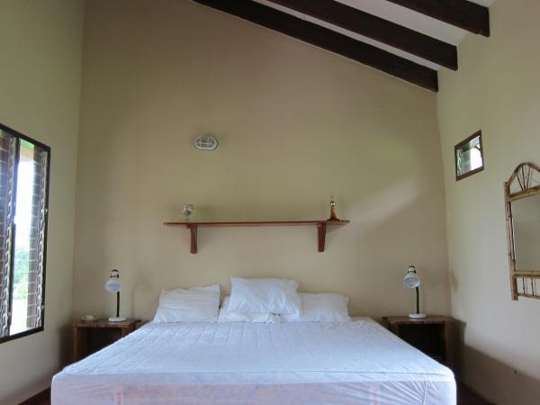 2 bed Single Family Homes For Sale in Ojochal, Puntarenas - thumb 4