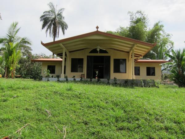 3 bed Single Family Homes For Sale in Ojochal, Puntarenas - thumb 12