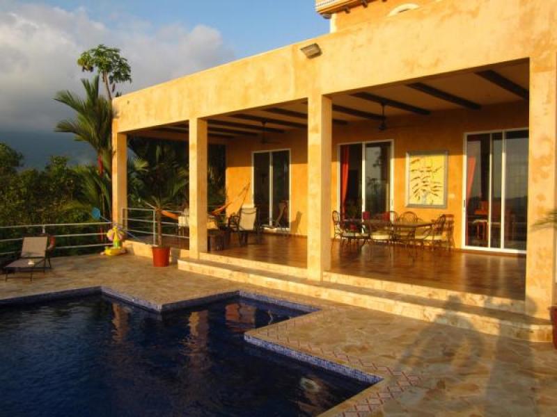 5 bed Single Family Homes For Sale in Ojochal, Puntarenas - 1