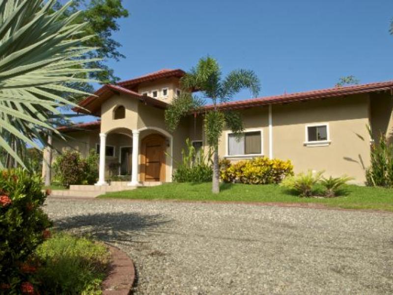 3 bed Single Family Homes For Sale in Ojochal, Puntarenas - 1