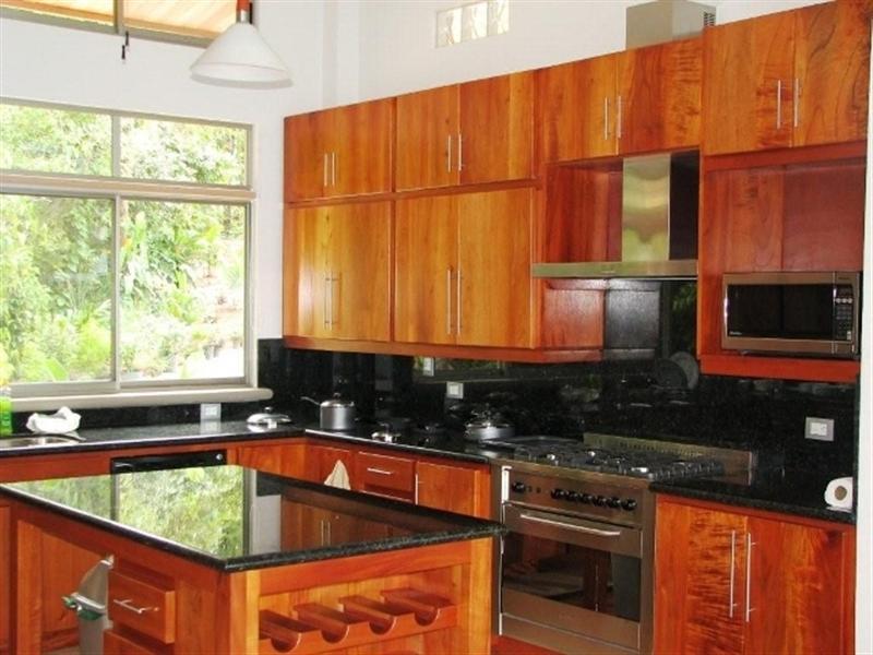 3 bed Single Family Homes For Sale in Dominical, Puntarenas - thumb 7