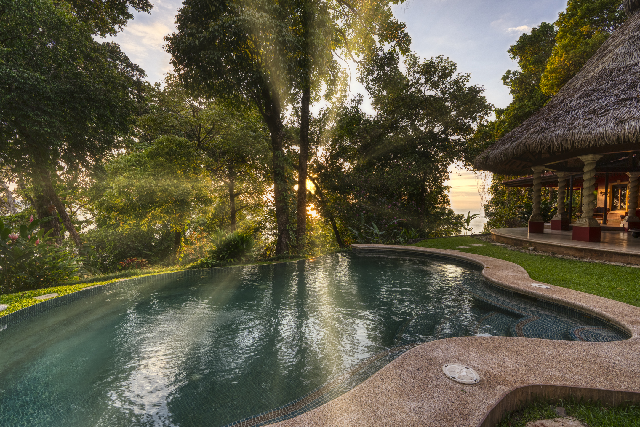 4 bed Single Family Homes For Sale in Dominical, Puntarenas - thumb 27