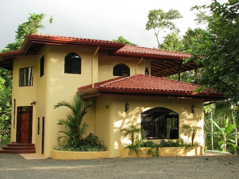 3 bed Single Family Homes For Sale in Uvita, Puntarenas - 1