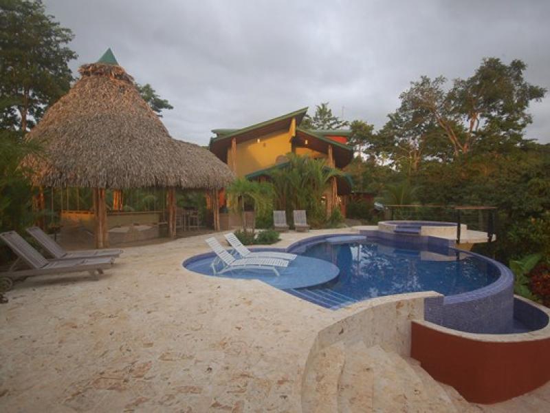 6 bed Single Family Homes For Sale in Ojochal, Puntarenas - thumb 21