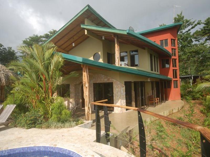 6 bed Single Family Homes For Sale in Ojochal, Puntarenas - thumb 2