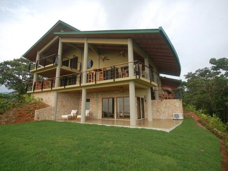 6 bed Single Family Homes For Sale in Ojochal, Puntarenas - thumb 8