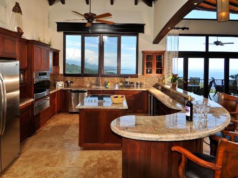 5 bed Single Family Homes For Rent in Dominical, Puntarenas - 1