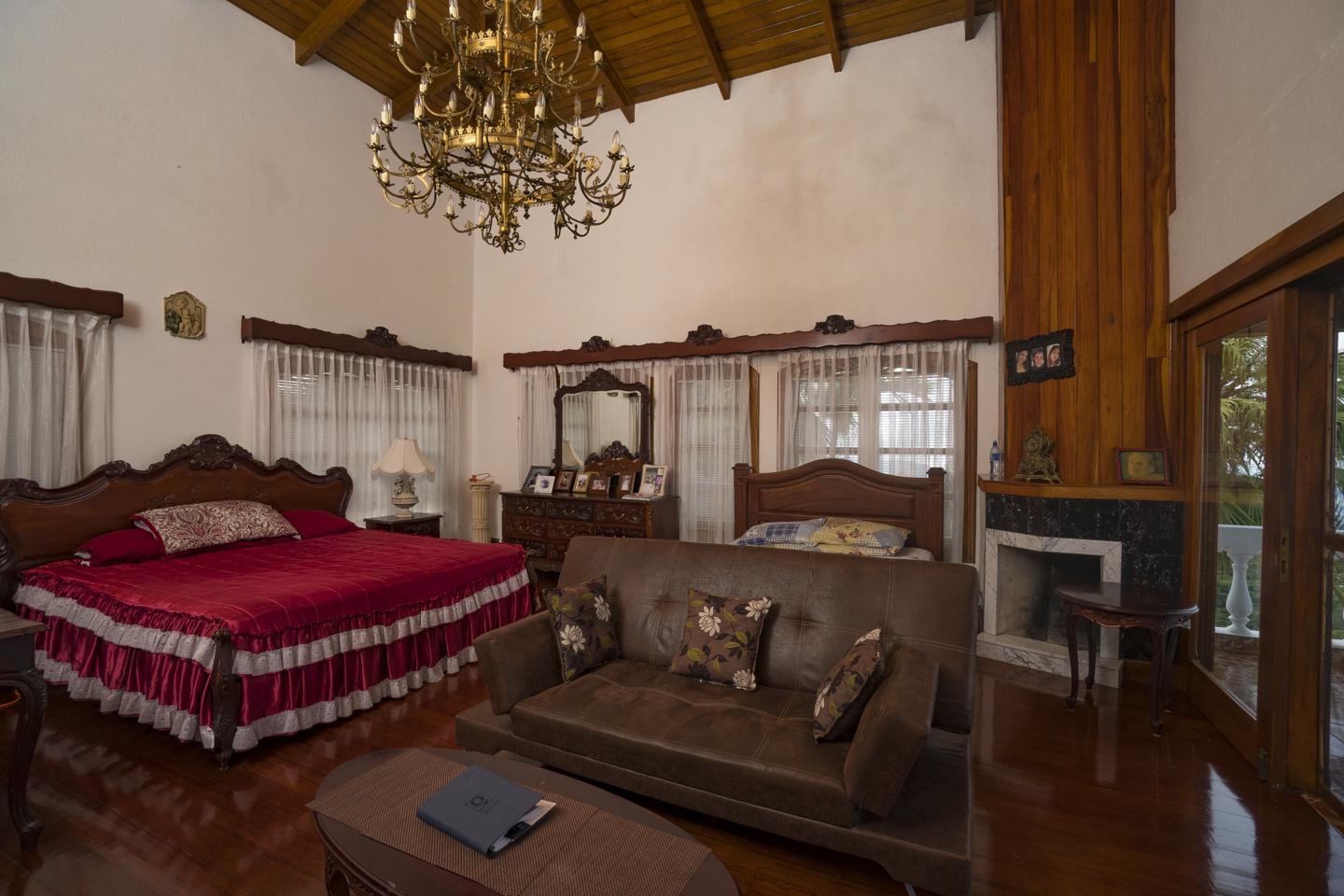 4 bed Single Family Homes For Sale in Dominical, Puntarenas - thumb 9