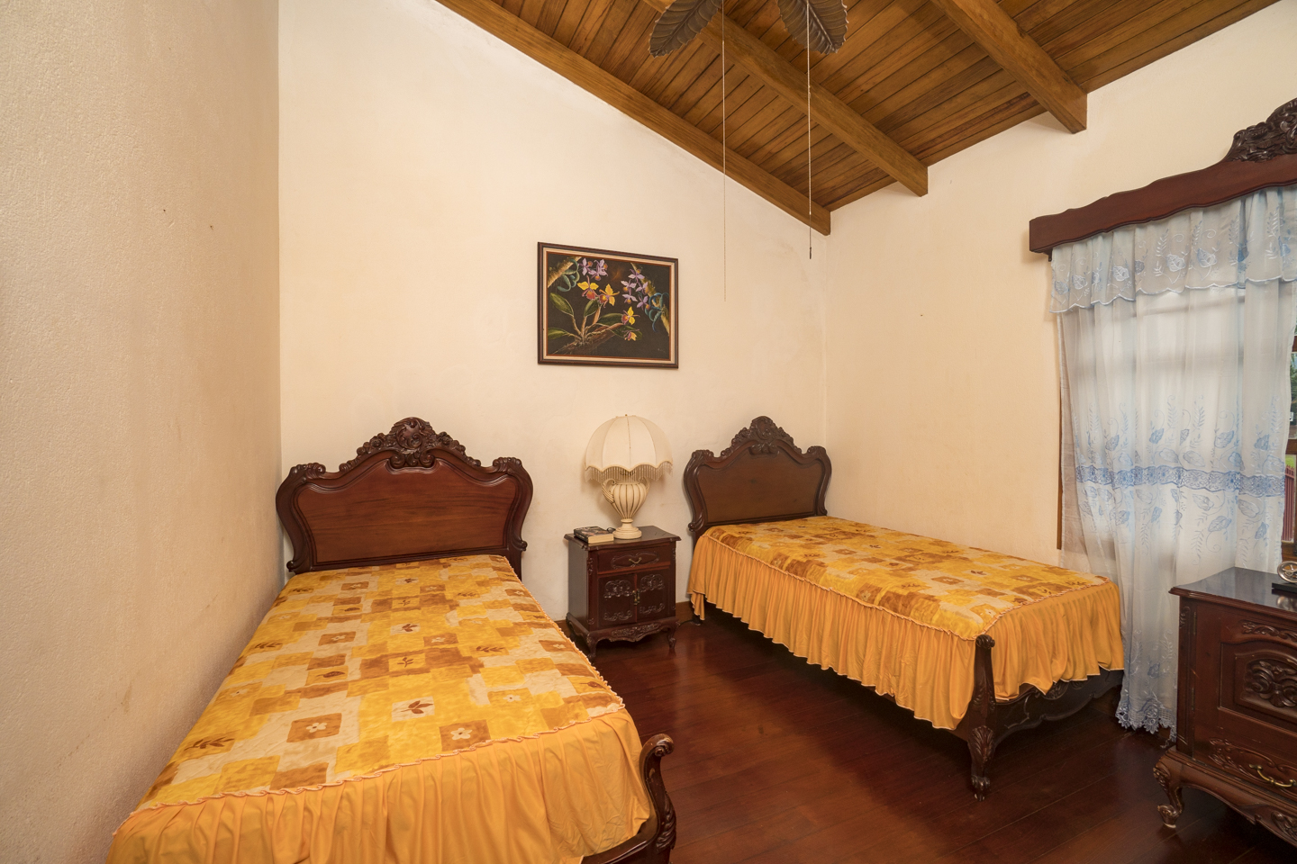 4 bed Single Family Homes For Sale in Dominical, Puntarenas - thumb 13