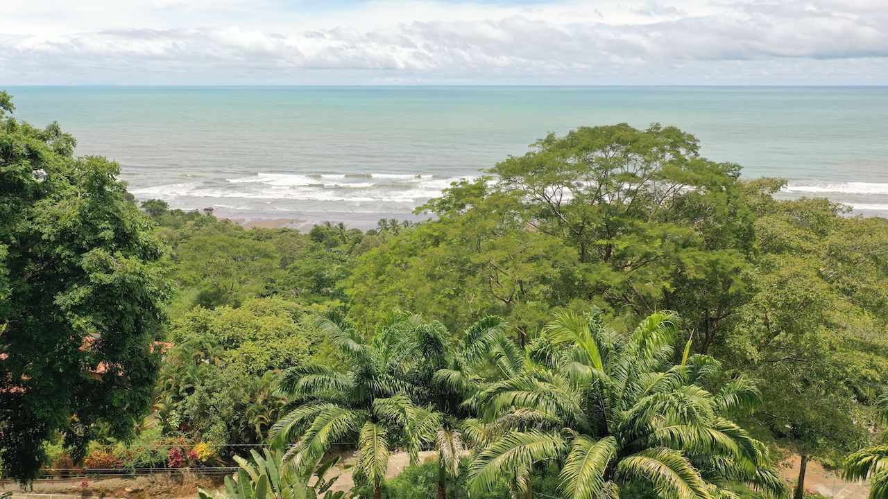 4 bed Single Family Homes For Sale in Dominical, Puntarenas - thumb 21