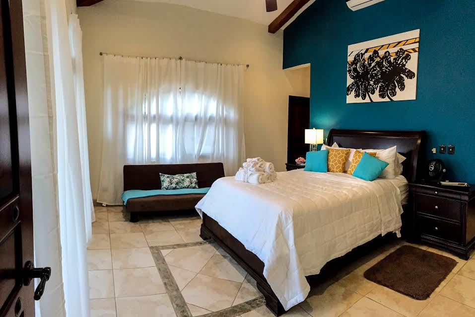 4 bed Single Family Homes For Sale in Dominical, Puntarenas - thumb 18