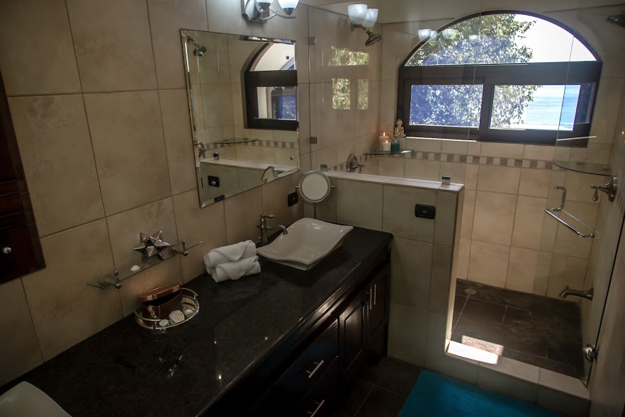 4 bed Single Family Homes For Sale in Dominical, Puntarenas - thumb 19