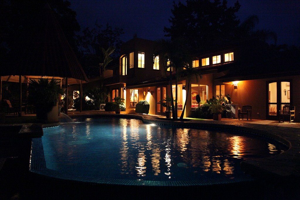 5 bed Single Family Homes For Sale in Dominical, Puntarenas - thumb 24