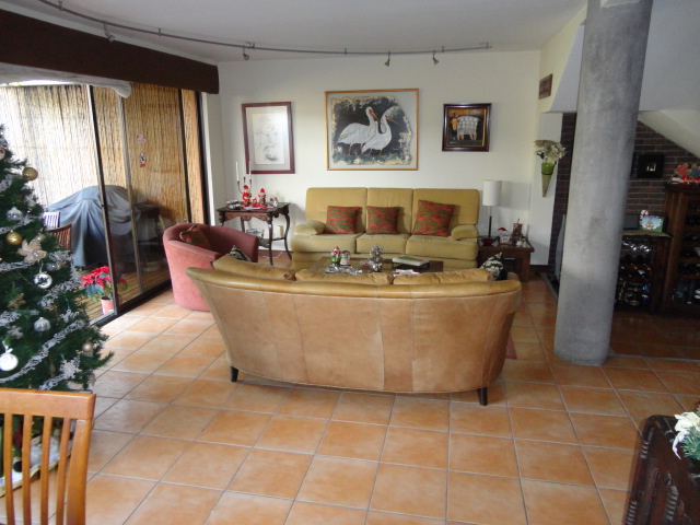 3 bed Condo For Sale in Escazu, San Jose - thumb 2