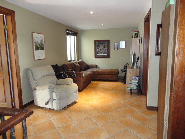 3 bed Condo For Sale in Escazu, San Jose - thumb 4