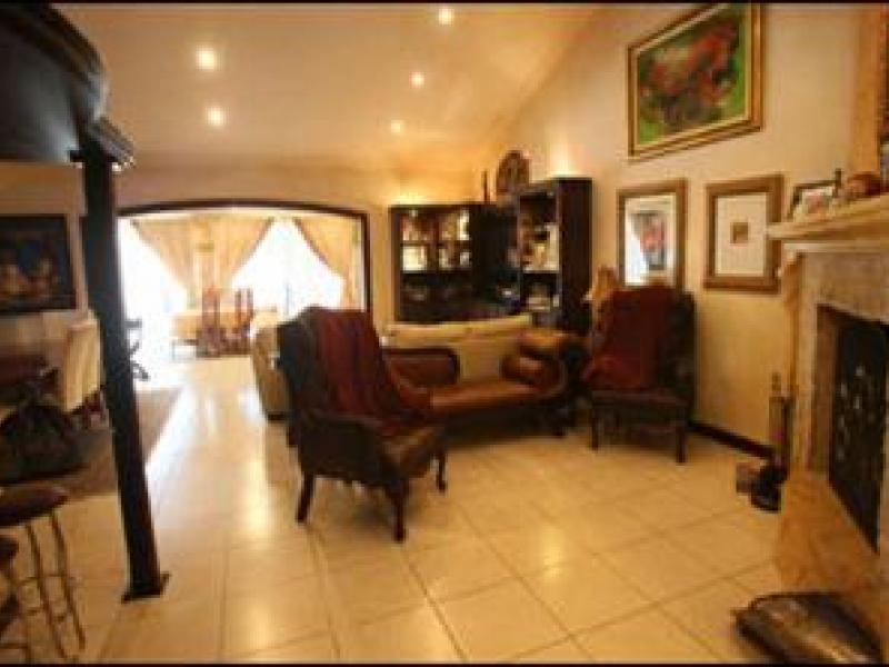 3 bed Condo For Sale in Santa Ana, San Jose - 1