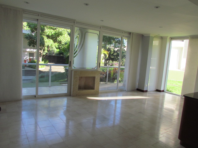 4 bed Apartment For Sale in Escazu, San Jose - thumb 1